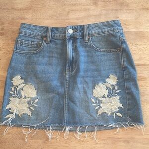 Denim skirt